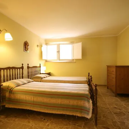 A 300 M Dal Mare Grazioso Apartment